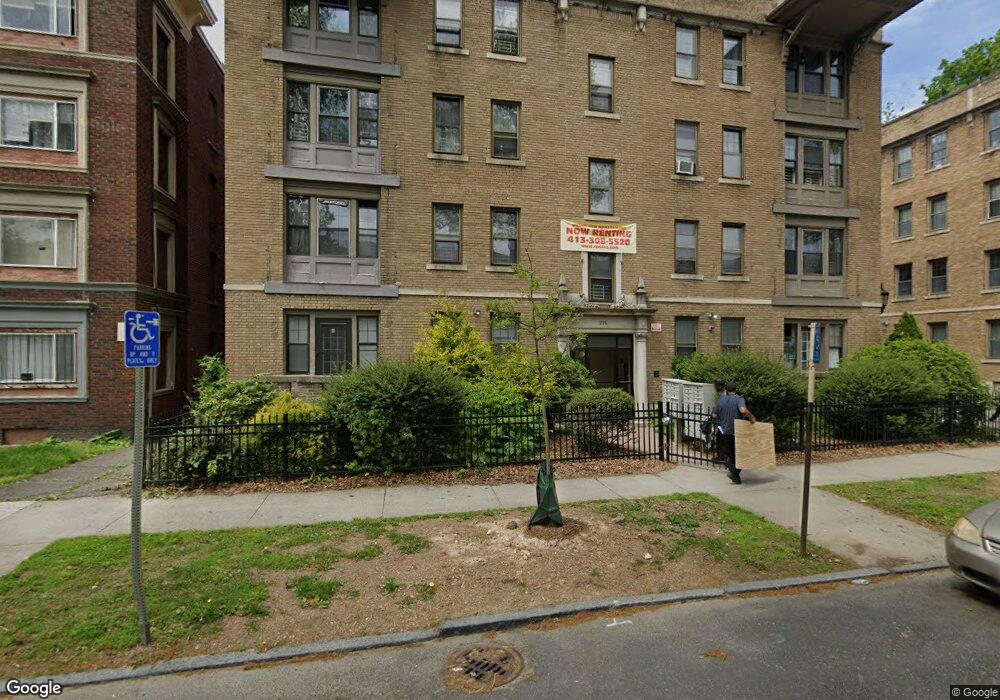 216 Pearl St unit 1R, Springfield, MA 01105 - photo 1