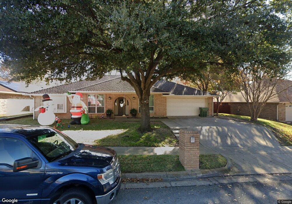 424 Elisha Dr, Bedford, TX 76021 - photo 1