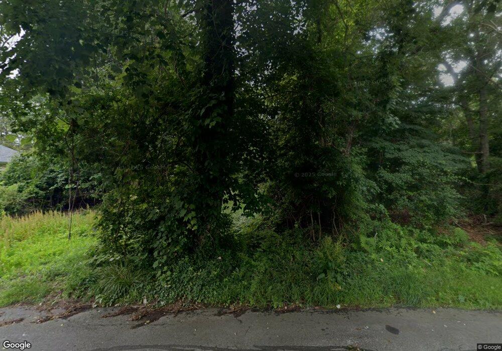 50 Stoneledge Rd, Dartmouth, MA 02748 - photo 1