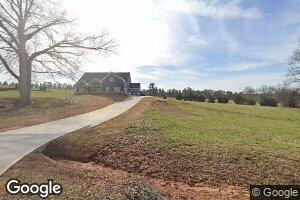 55 River Meadow Ln, Social Circle, GA 30025