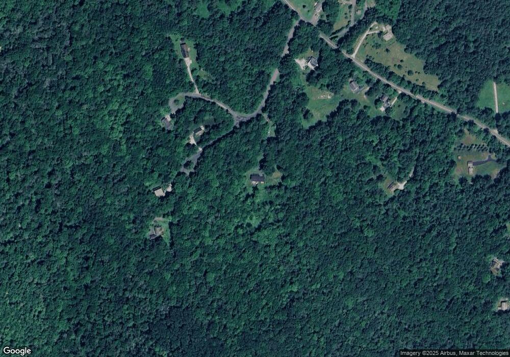 5 Butternut Ln, Great Barrington, MA 01230 - photo 1