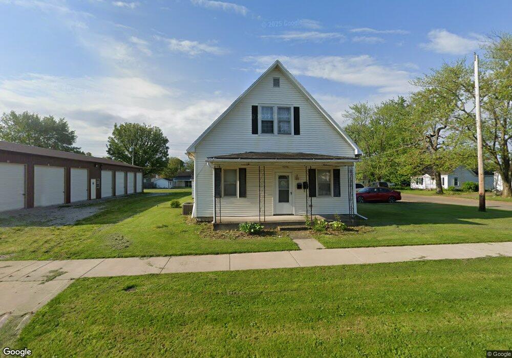2221 Marshall Ave, Mattoon, IL 61938 - photo 1