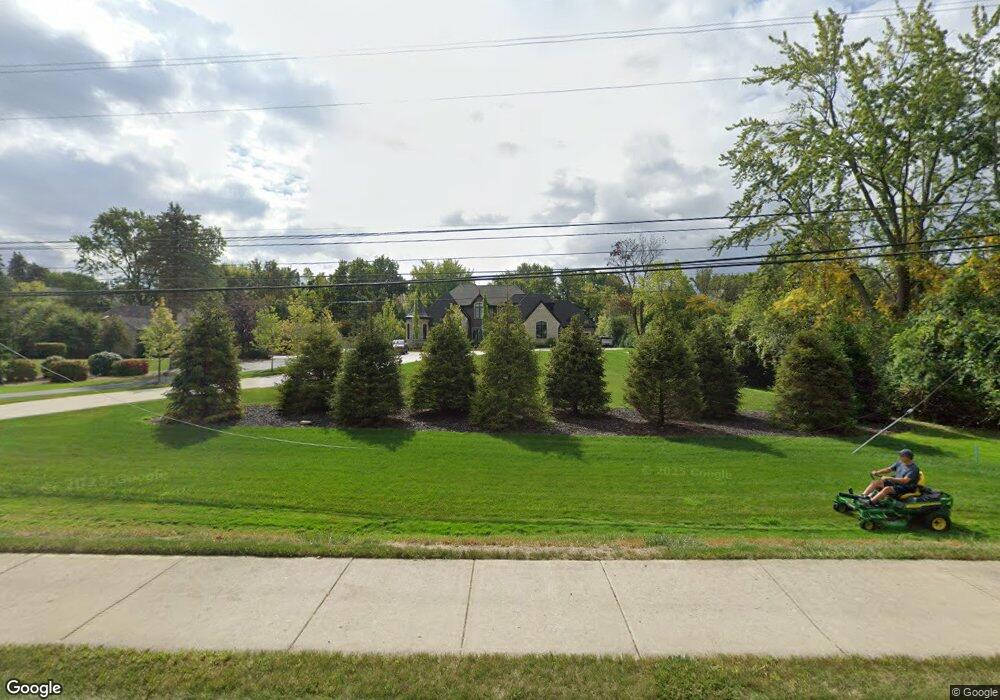 1559 W Long Lake Rd, Bloomfield Hills, MI 48302 - photo 1