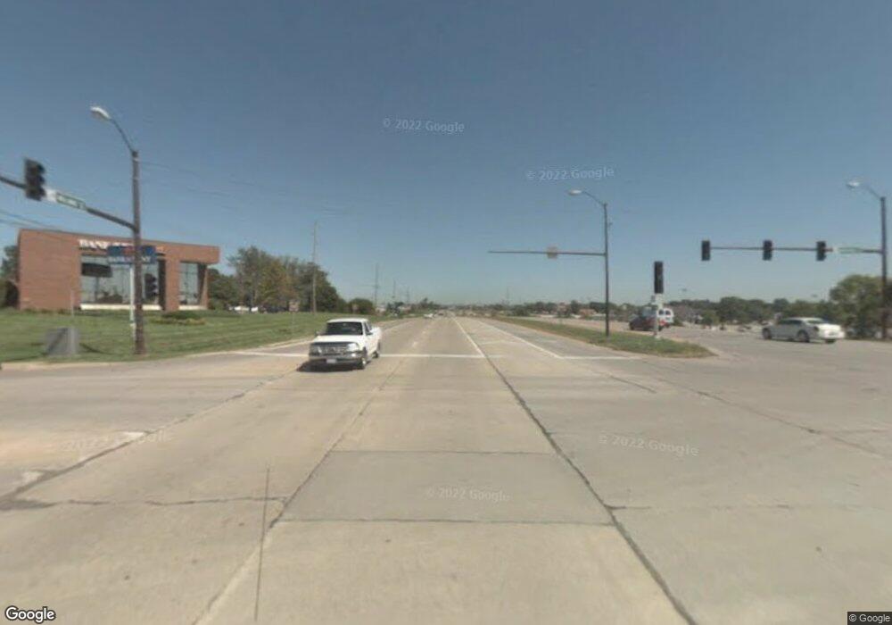 2750 Westdale Dr SW unit 600, Cedar Rapids, IA 52404 - photo 1