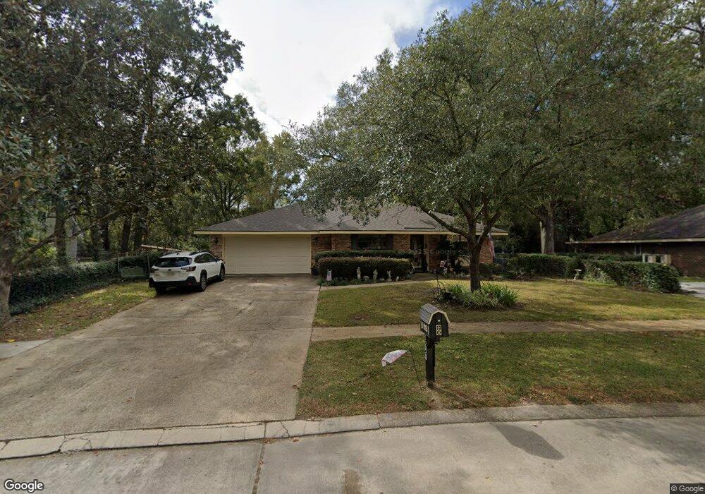 1258 Saint Christopher Dr, Slidell, LA 70460 - photo 1