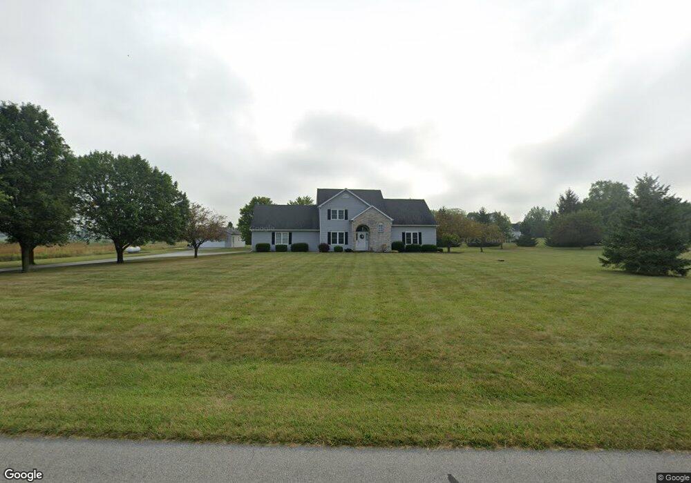 2076 Hadsell Rd, Lima, OH 45801 - photo 1