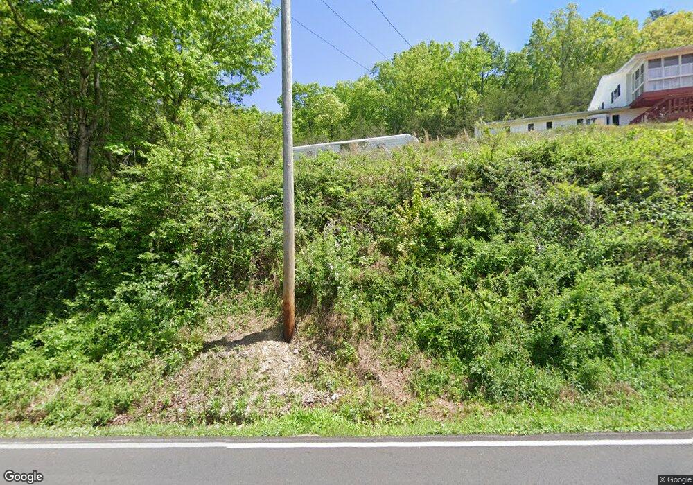 1218 N Chattanooga St, La Fayette, GA 30728 - photo 1