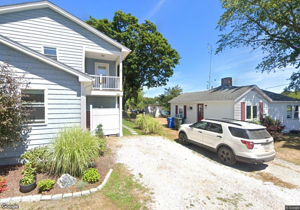 56 Wakefield Ave, Wakefield, RI 02879 - photo 1