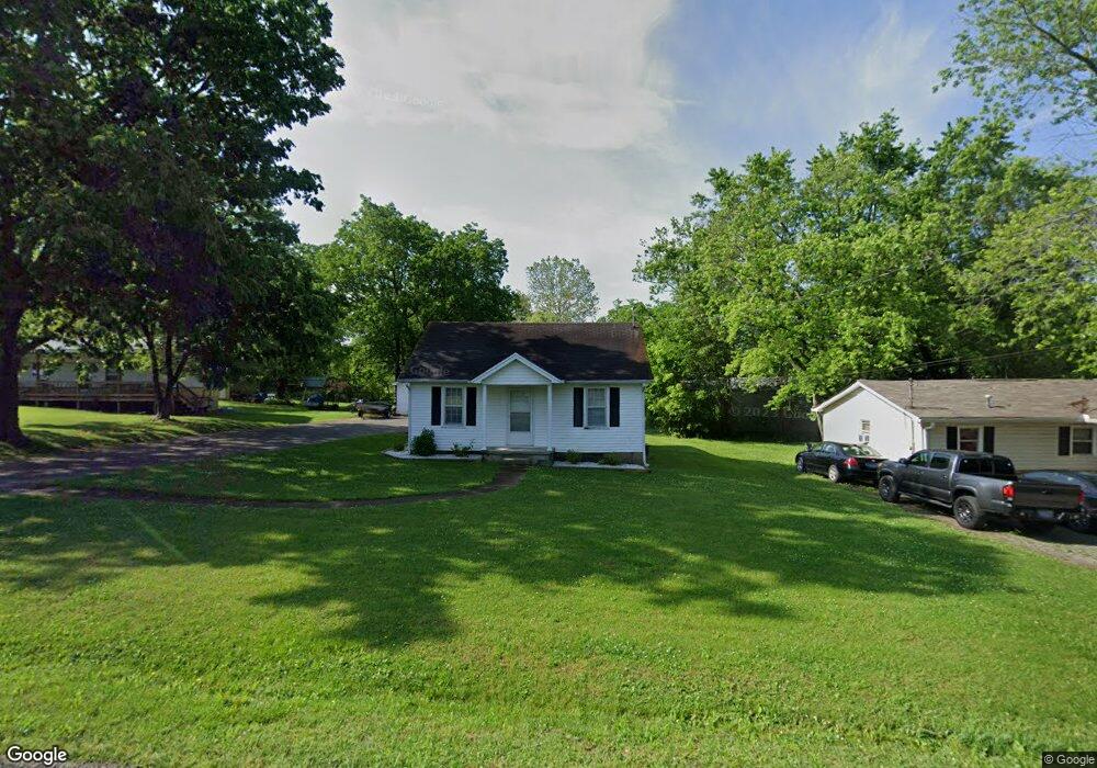 211 Juniper St, Shelbyville, TN 37160 - photo 1