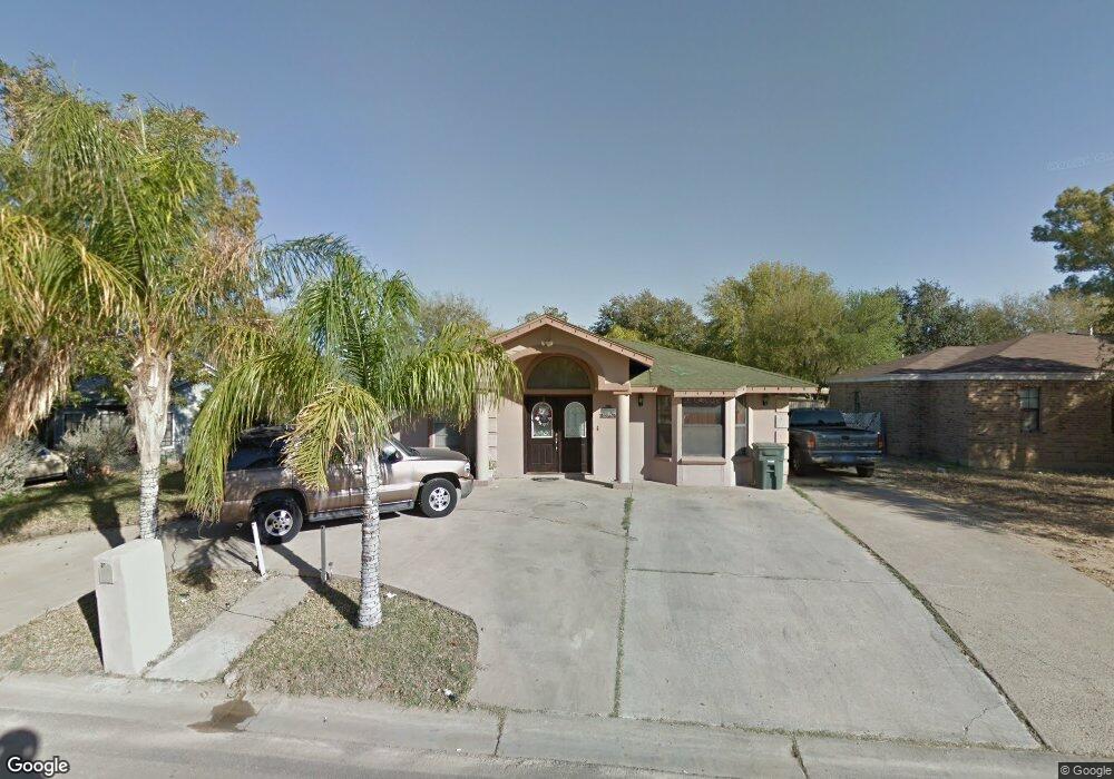 1312 Hibiscus Ln, Laredo, TX 78041 - photo 1