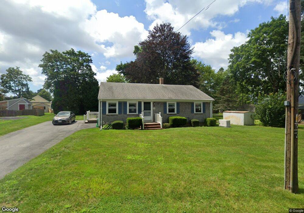 8 Wamsutta Ave, Acushnet, MA 02743 - photo 1