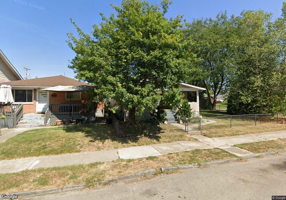 698 E Mithoff St, Columbus, OH 43206 - photo 1