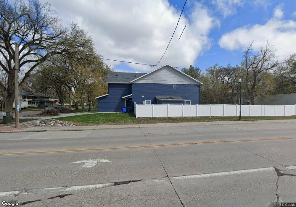1021 13th Ave S, Fargo, ND 58103 - photo 1