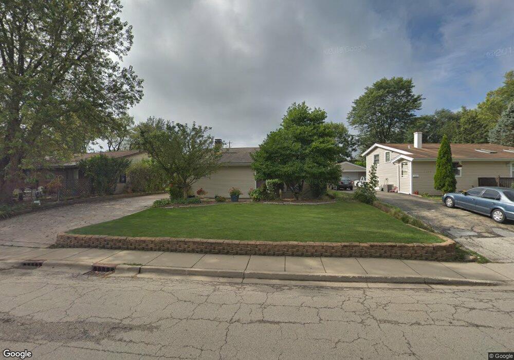 135 Sioux Ave unit 5, Carpentersville, IL 60110 - photo 1