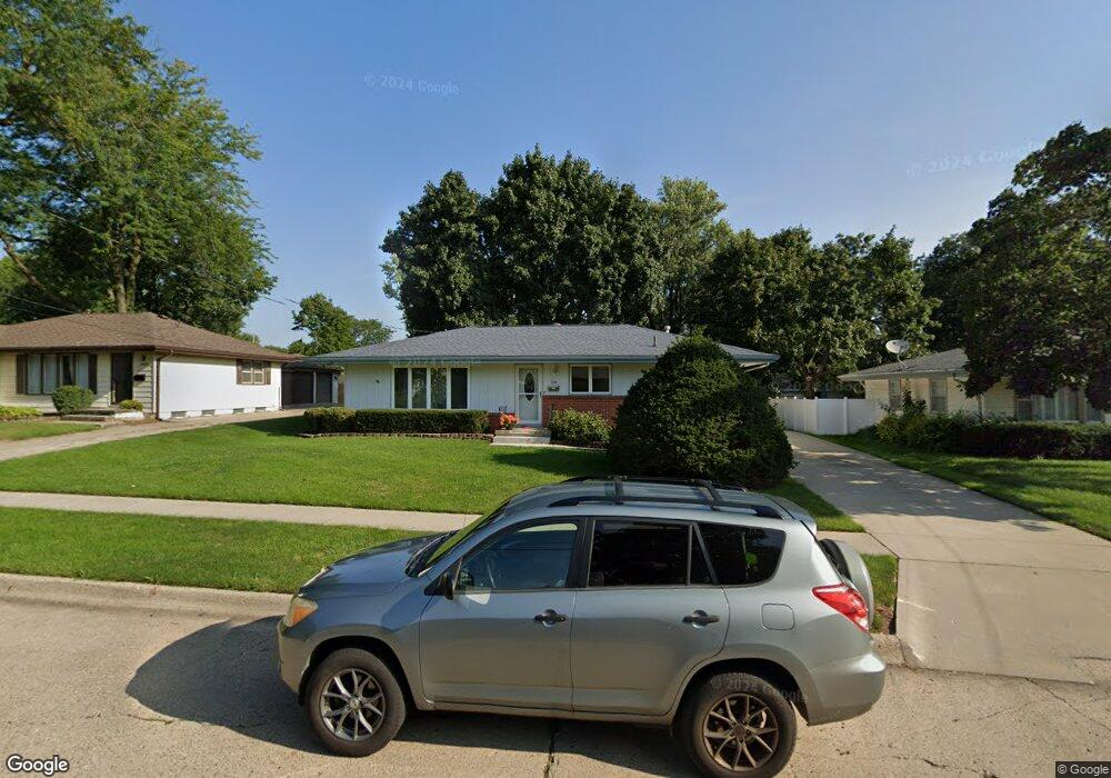 3409 Lindlavista Way, Des Moines, IA 50310 - photo 1