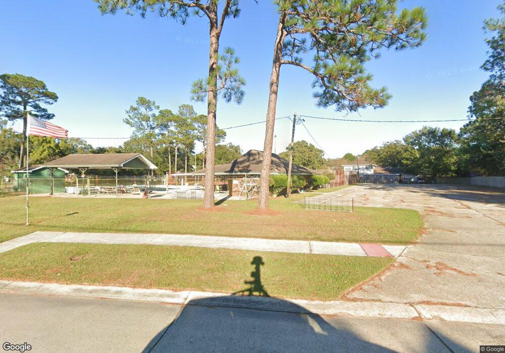 205 Grafton Dr, Slidell, LA 70458 - photo 1