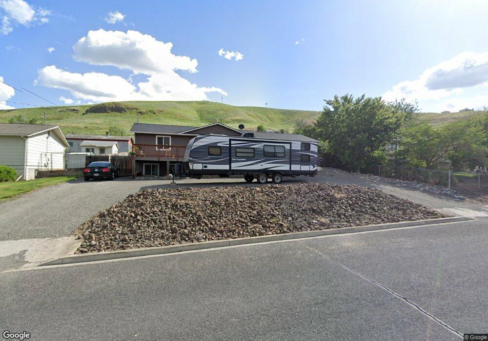 1110 3rd St, Asotin, WA 99402 - photo 1