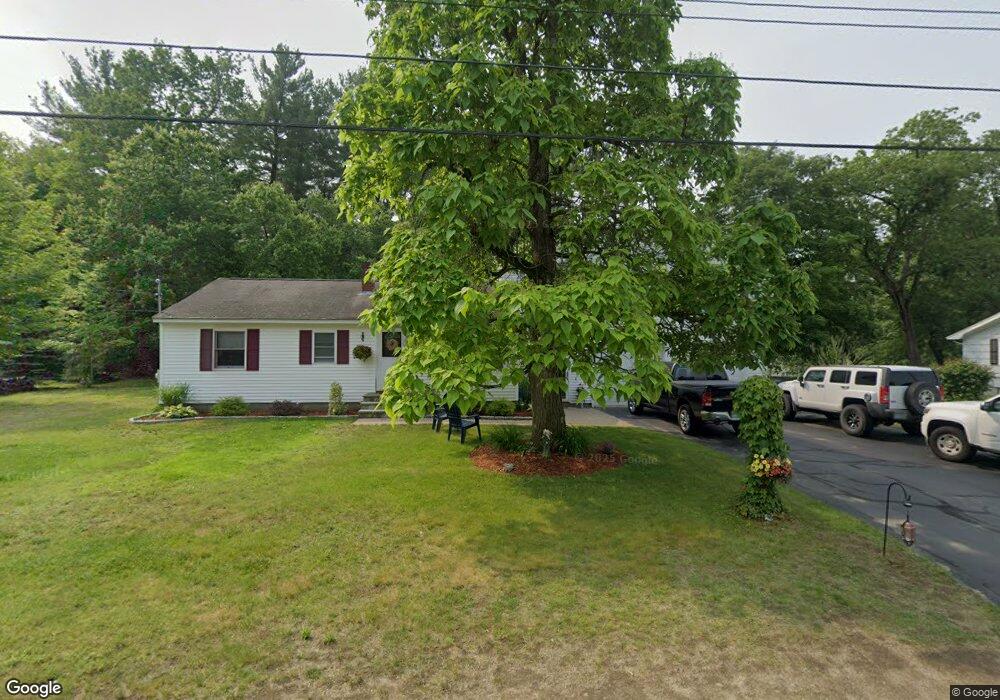 6 Bruce St, Hudson, NH 03051 - photo 1