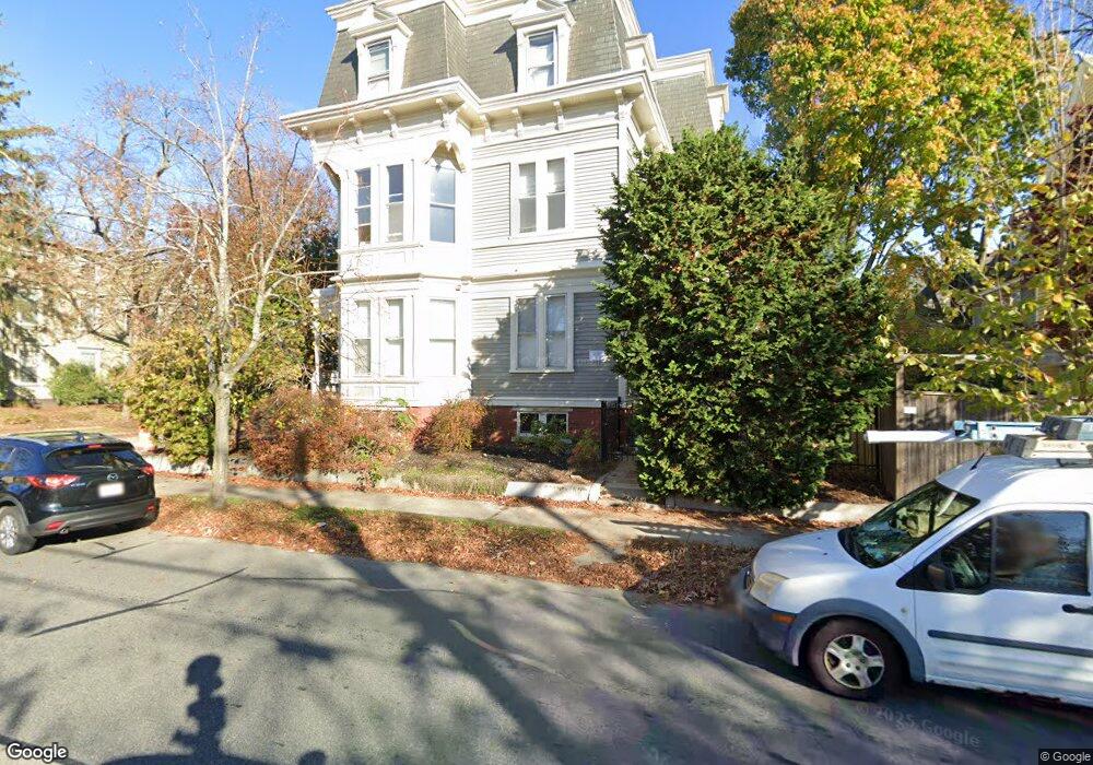 182 Cypress St unit 4, Providence, RI 02906 - photo 1