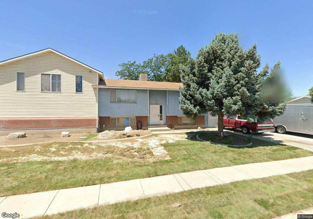 7566 S 2350 W, West Jordan, UT 84084 - photo 1