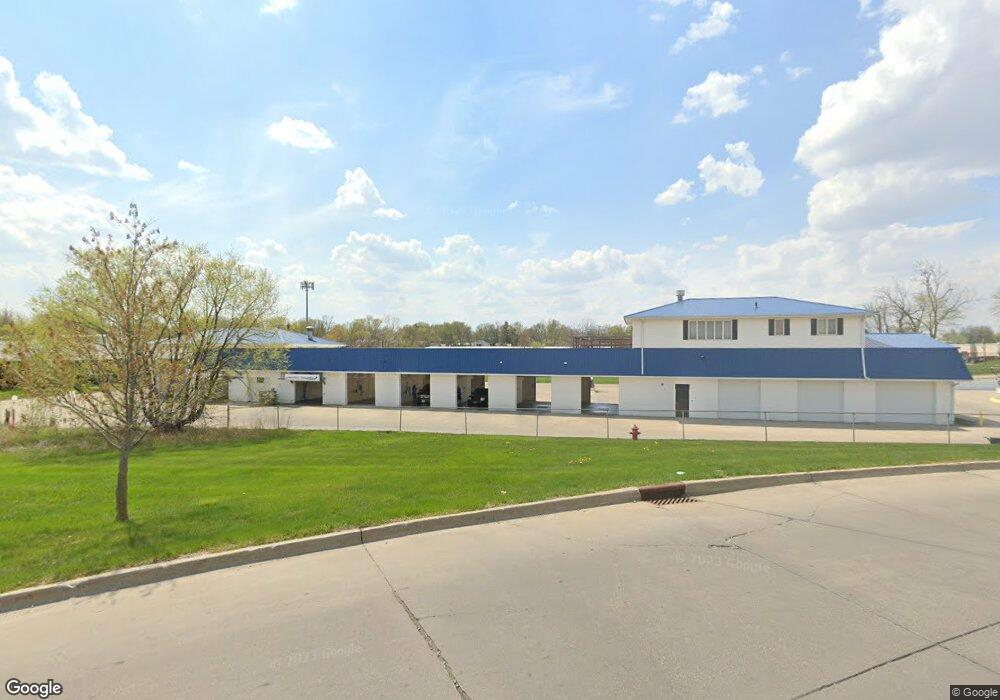 1325 1st Ave E, Newton, IA 50208 - photo 1