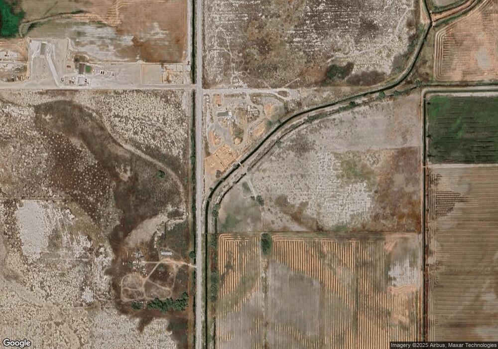 10080 Alix Cir, Fallon, NV 89406 - photo 1