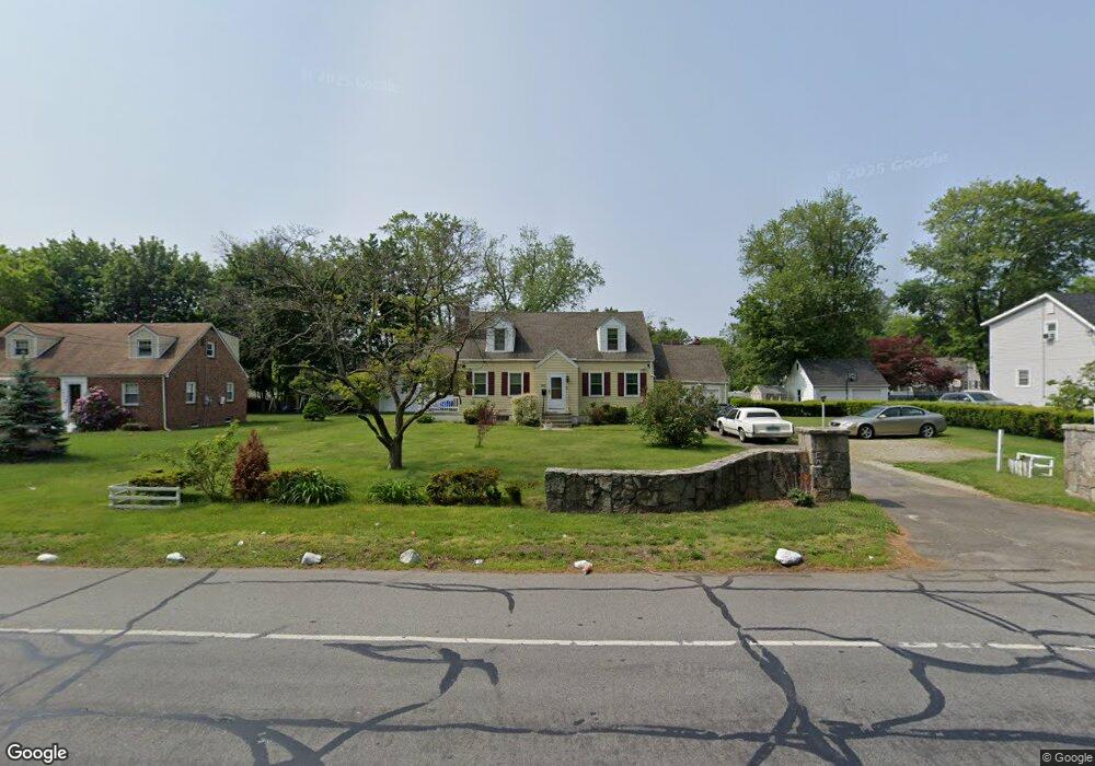 660 Broadbridge Rd, Bridgeport, CT 06610 - photo 1