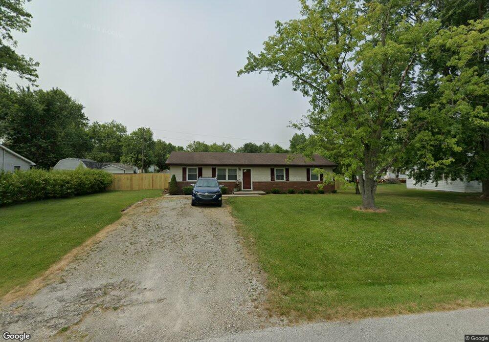 325 Greenbriar Rd, Hanover, IN 47243 - photo 1
