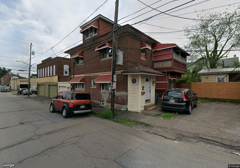 18 E Holly St, Hazleton, PA 18201 - photo 1