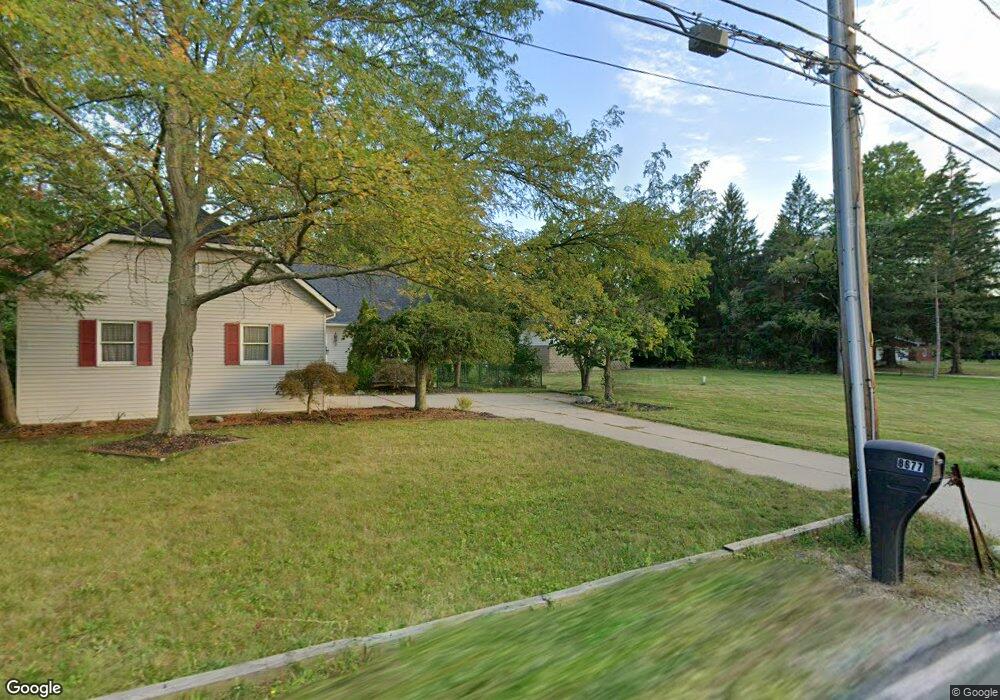 8683 Usher Rd, Olmsted Township, OH 44138 - photo 1