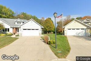 324 Hidden Ridges Ct, Combined Locks, WI 54113