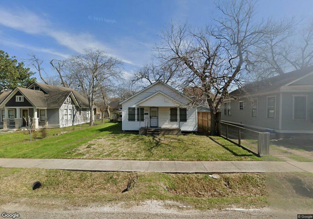 1010 Northwood St, Houston, TX 77009 - photo 1