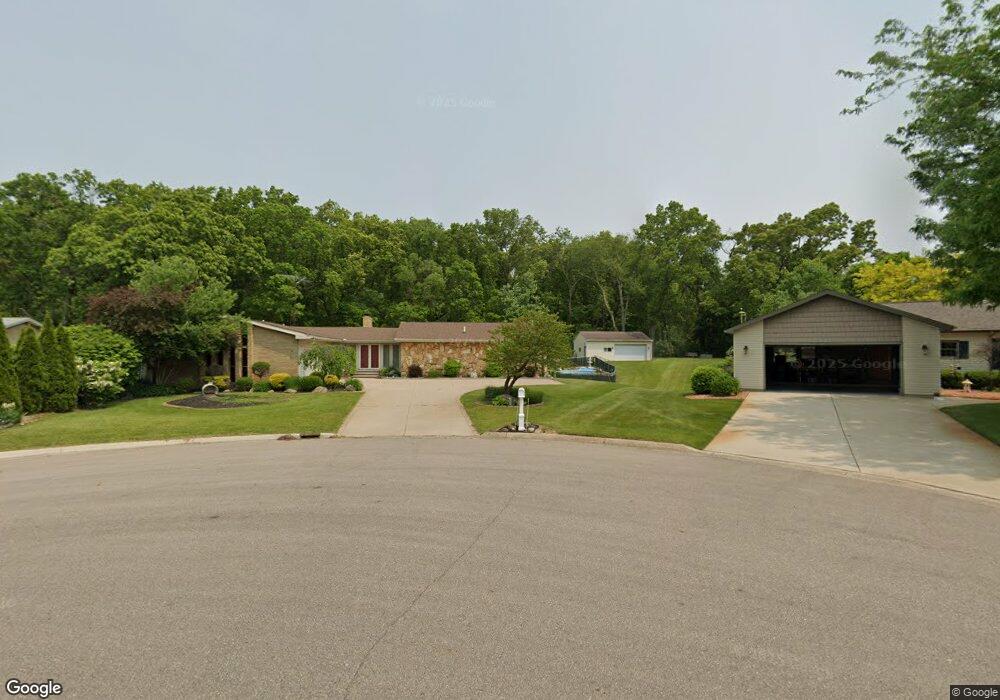 8620 Tomy Lee Trail, Flushing, MI 48433 - photo 1