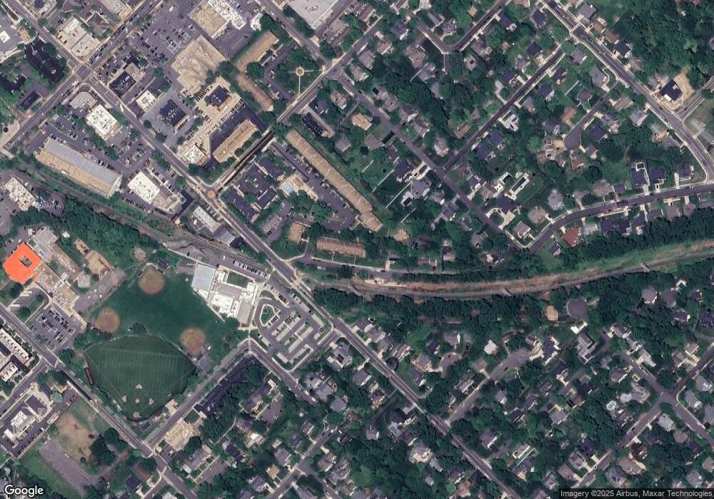 212 Park Terrace Ct SE, Vienna, VA 22180 - photo 1