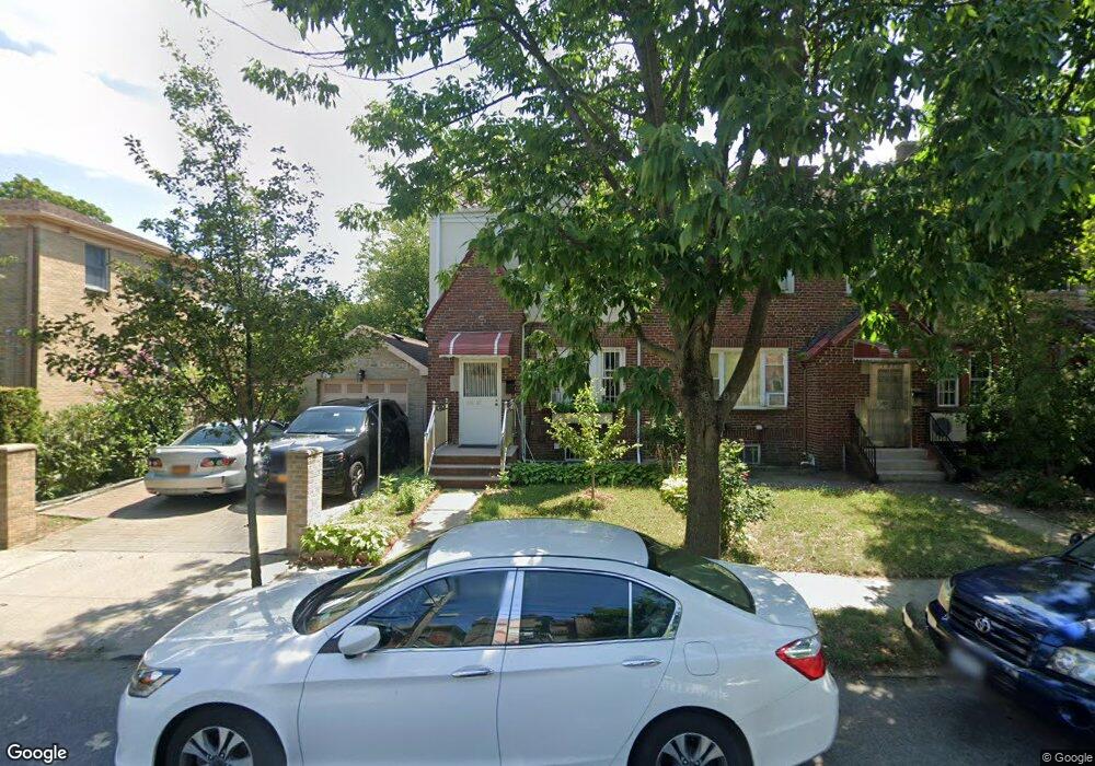 16010 Laburnum Ave, Flushing, NY 11358 - photo 1