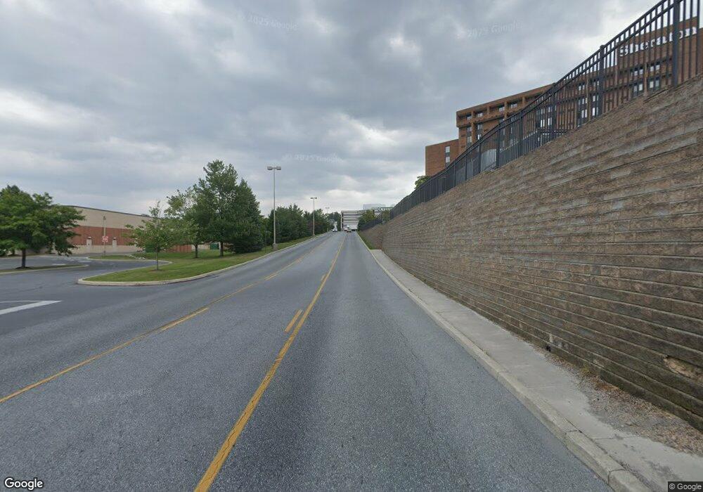 17 High Pointe Blvd, Harrisburg, PA 17111 - photo 1