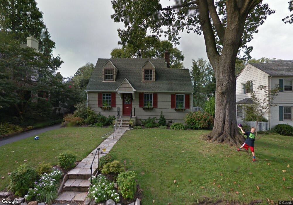 208 S Tyrone Rd, Baltimore, MD 21212 - photo 1