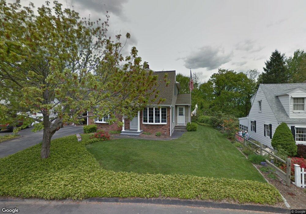 22 Rockledge Dr, Waterbury, CT 06706 - photo 1