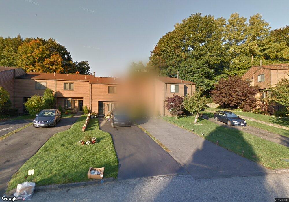 3E Adrian Ct, Cortlandt Manor, NY 10567 - photo 1