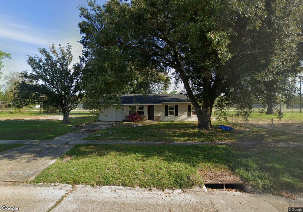 3305 N General Wainwright Dr, Lake Charles, LA 70615 - photo 1