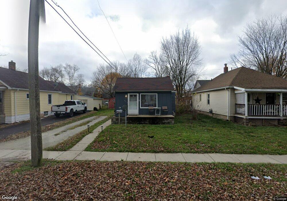 813 13th St, Port Huron, MI 48060 - photo 1