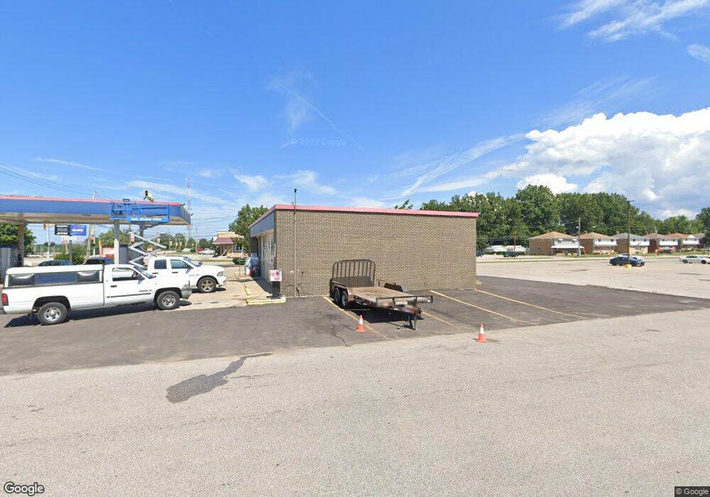 30220 Euclid Ave, Wickliffe, OH 44092 - photo 1