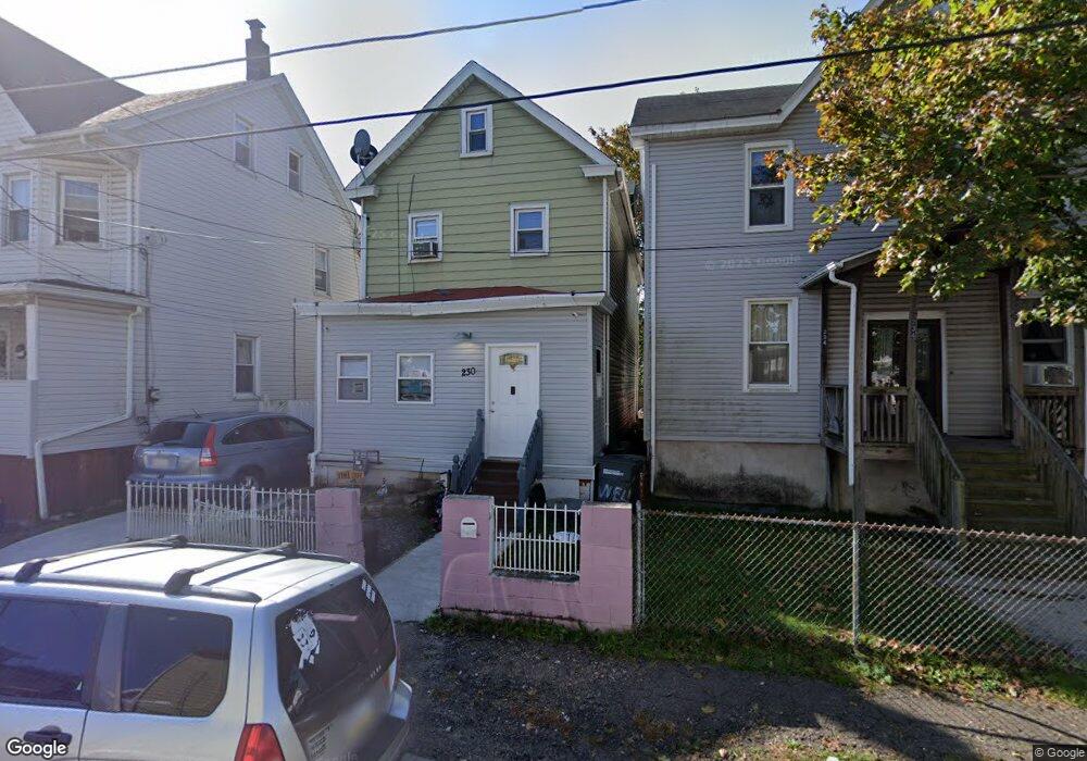 230 W Elm St, Hazleton, PA 18201 - photo 1