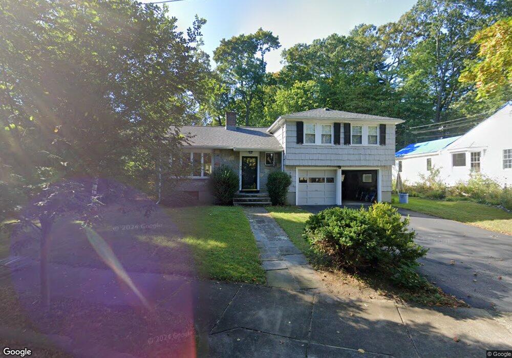 43 Lawmarissa Rd, Waban, MA 02468 - photo 1