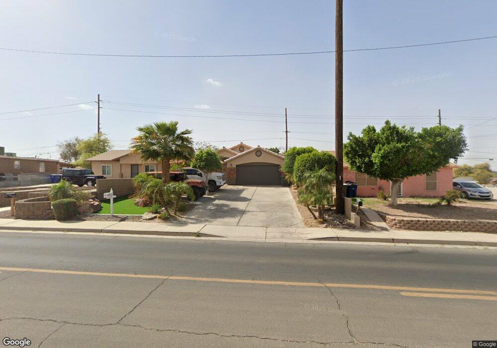 610 S Avenue A, Yuma, AZ 85364 - photo 1