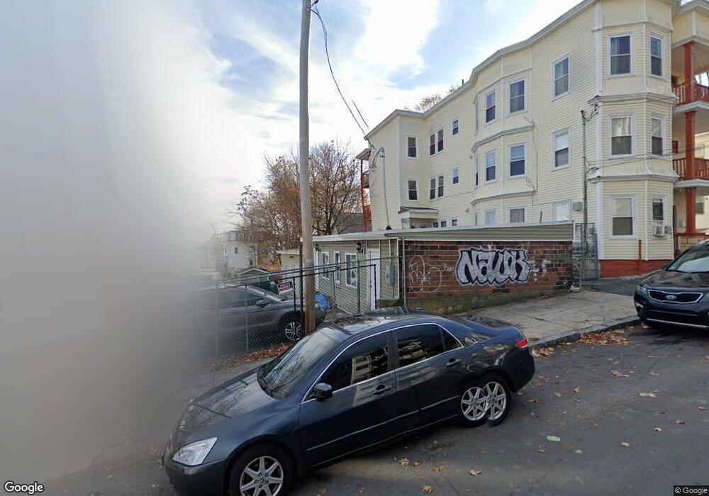 36 May St unit 1, Lawrence, MA 01841 - photo 1