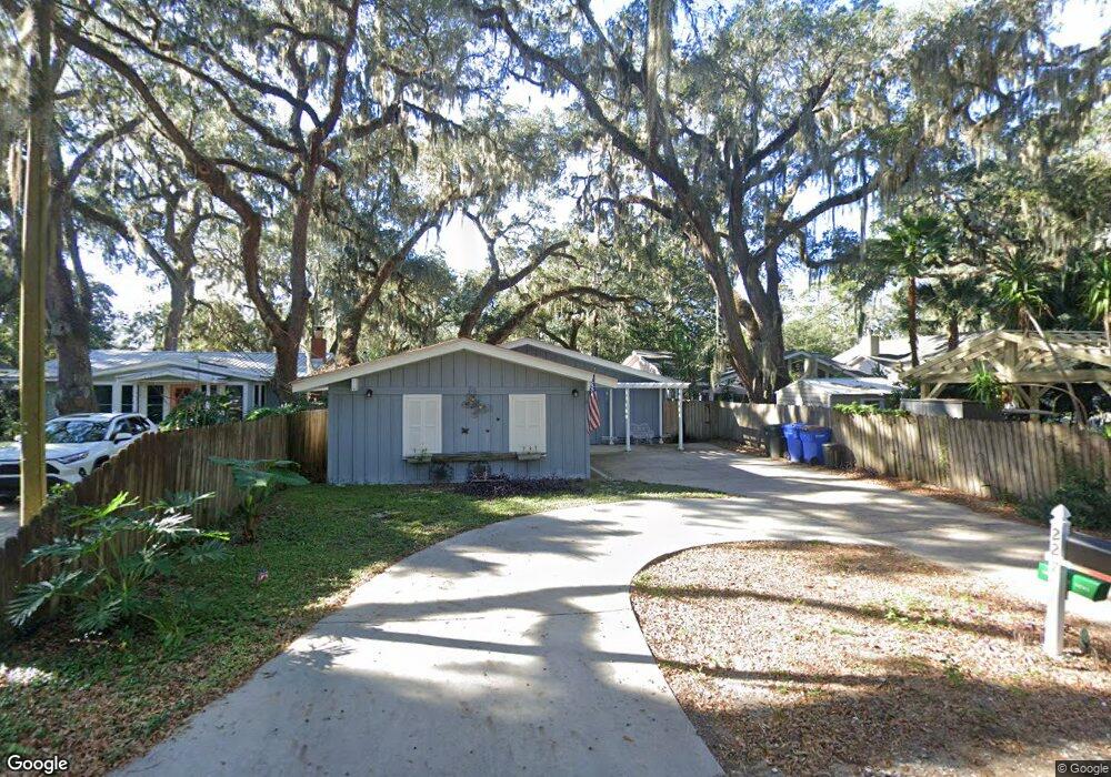 229 Broadway St, Saint Simons Island, GA 31522 - photo 1
