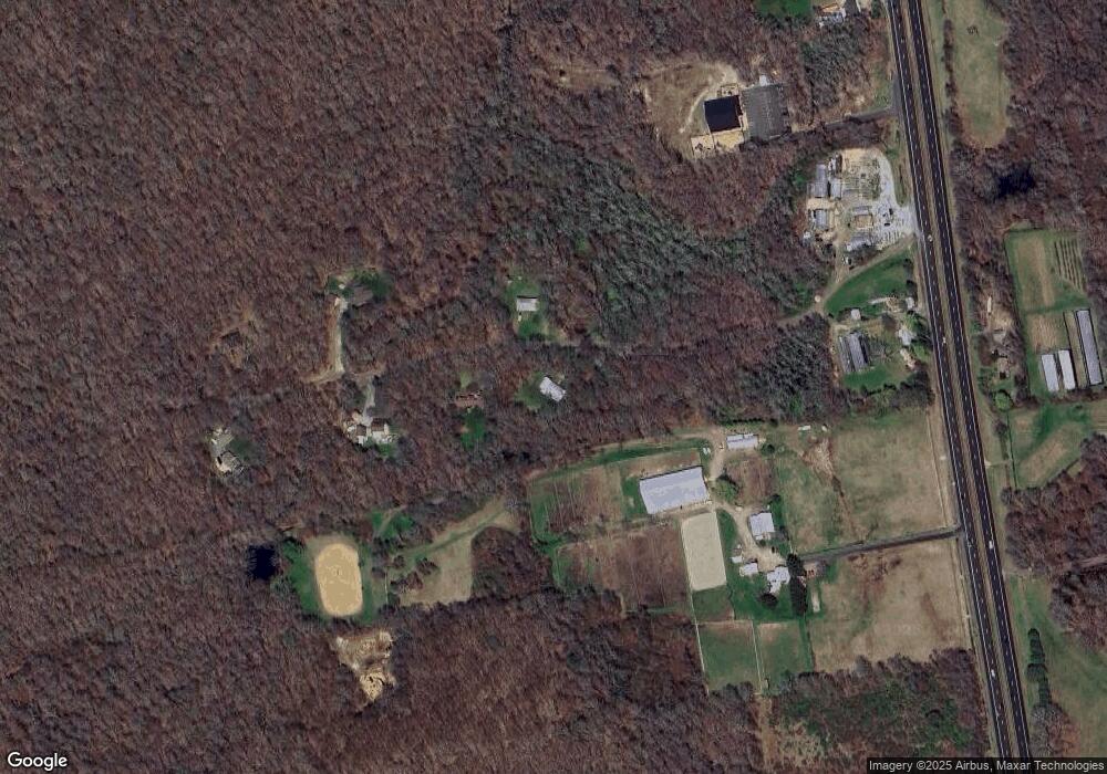 98 Winsome Dr, Saunderstown, RI 02874 - photo 1