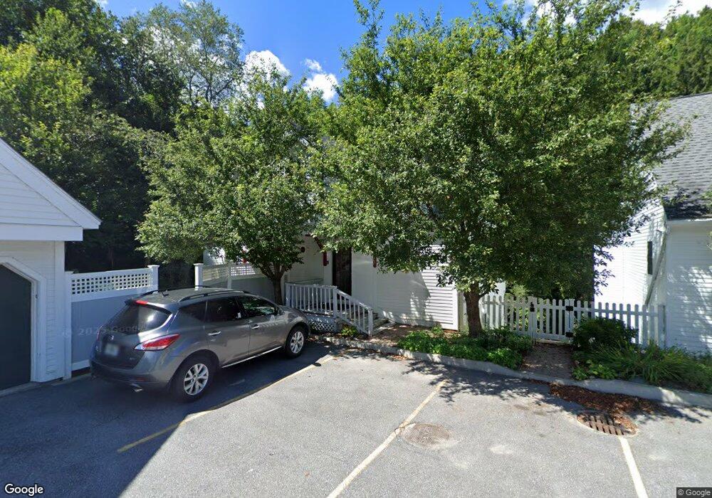 118 S Main St, Stowe, VT 05672 - photo 1