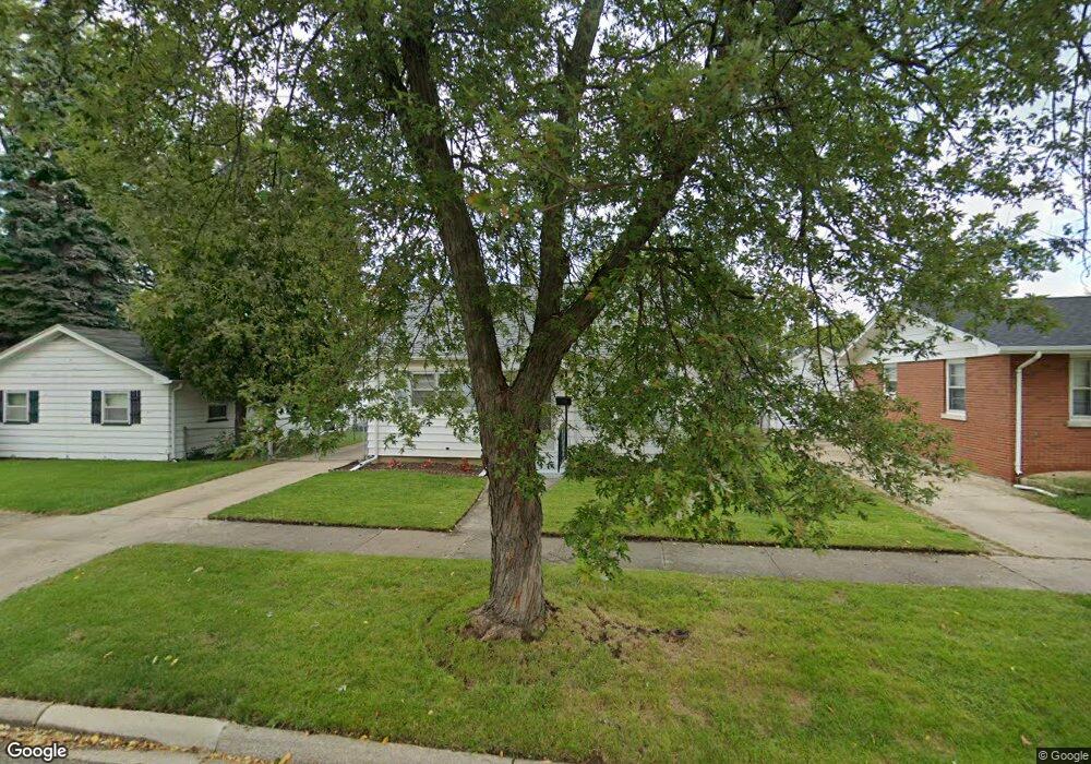 847 Charles St, Aurora, IL 60506 - photo 1